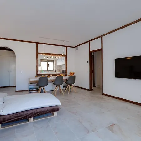 Beachtime - Oura Албуфейра