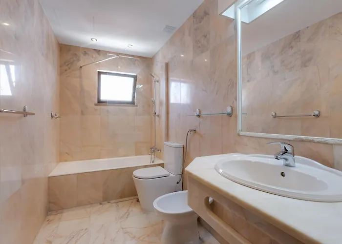 Beachtime - Oura Lägenhet *